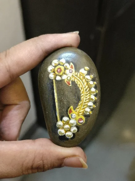 Handcrafted pebble art, banner 7